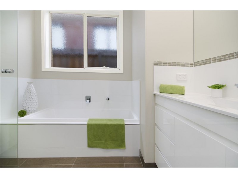 2/52 Curtin Street, Bell Park VIC 3215