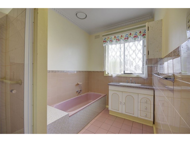 14 Levoca Court, Bell Park VIC 3215