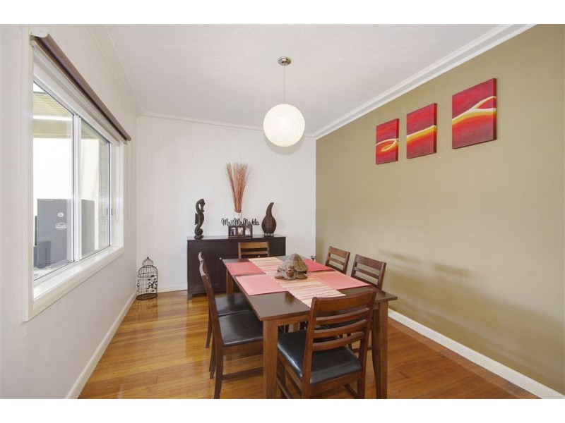 5 Maple Crescent, Bell Park VIC 3215
