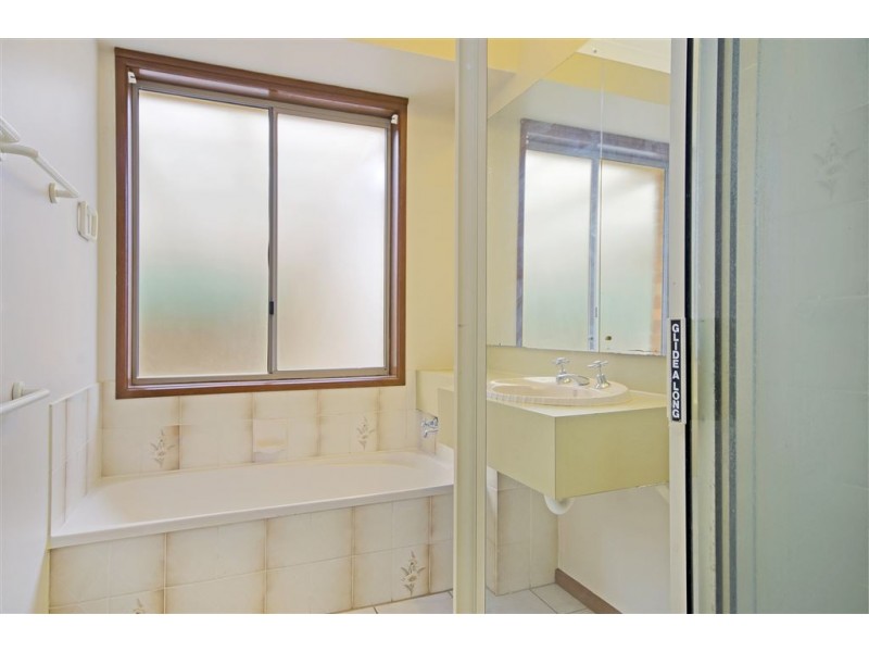 4 Rockley Close, Corio VIC 3214