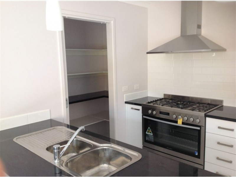 12 Seagrass Street, Leopold VIC 3224