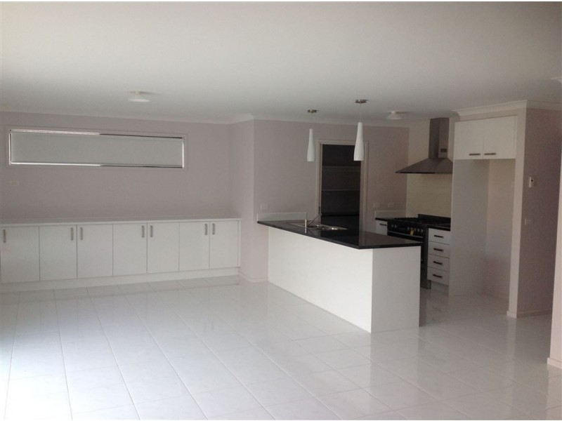 12 Seagrass Street, Leopold VIC 3224