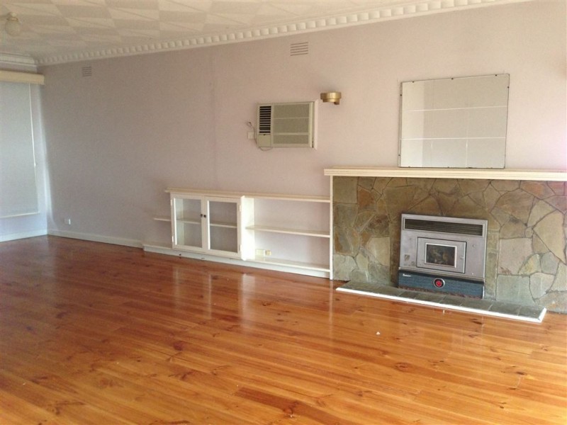 6 Perry Court, Herne Hill VIC 3218