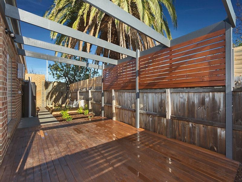 2/3 Korumburra Close, Norlane West, Norlane VIC 3214