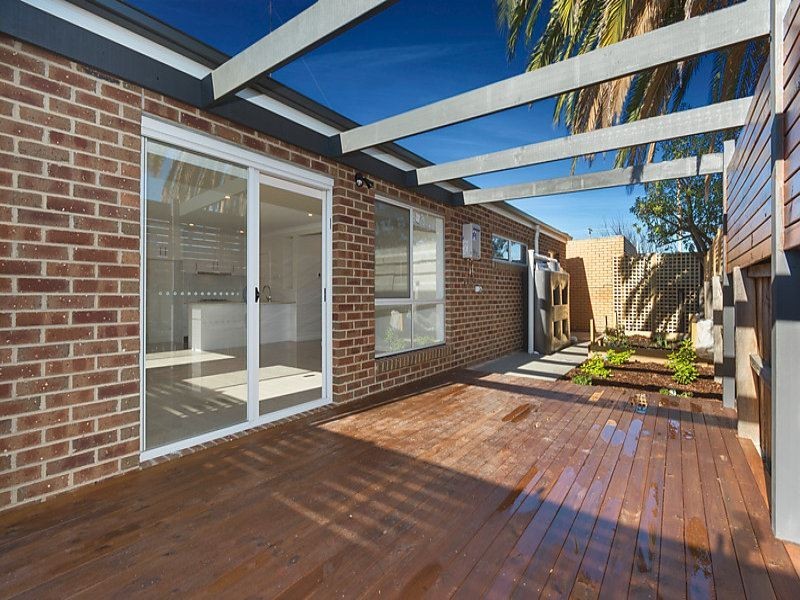 2/3 Korumburra Close, Norlane West, Norlane VIC 3214