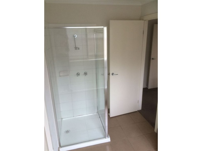 2/23 Ralph Court, Bell Park VIC 3215