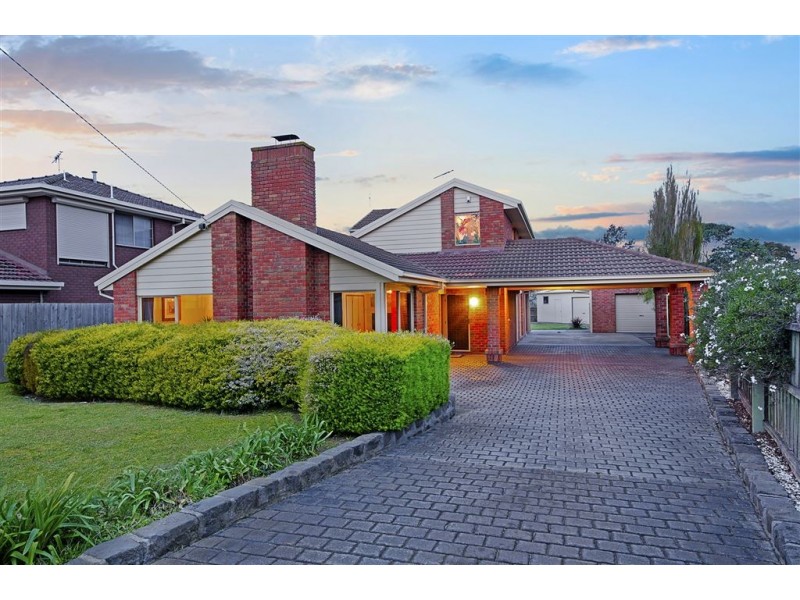 20 Nanworen Crescent, Bell Park VIC 3215