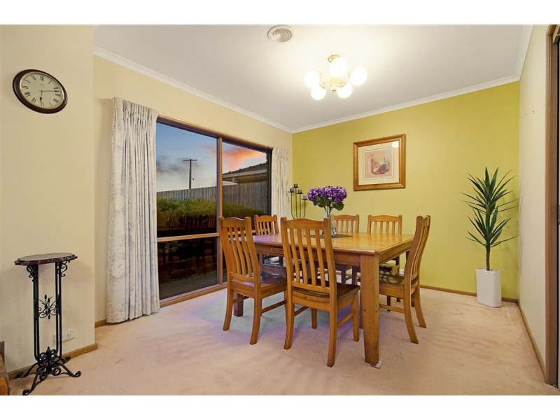 20 Nanworen Crescent, Bell Park VIC 3215