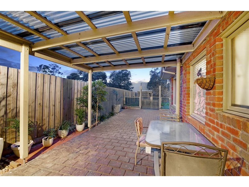 20 Nanworen Crescent, Bell Park VIC 3215