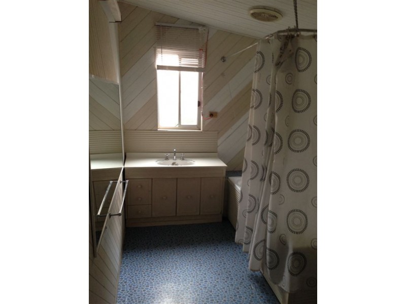 120 Sparks Road, Norlane VIC 3214