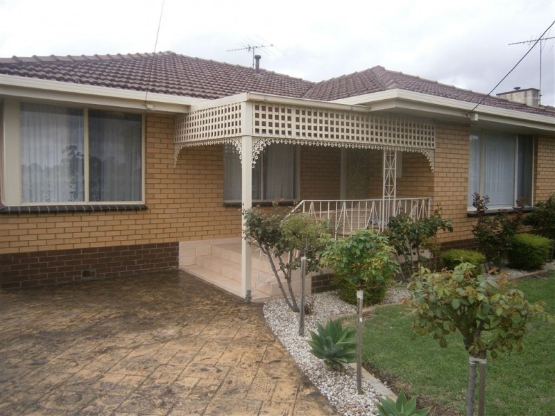 152 Thompson Road, North Geelong VIC 3215