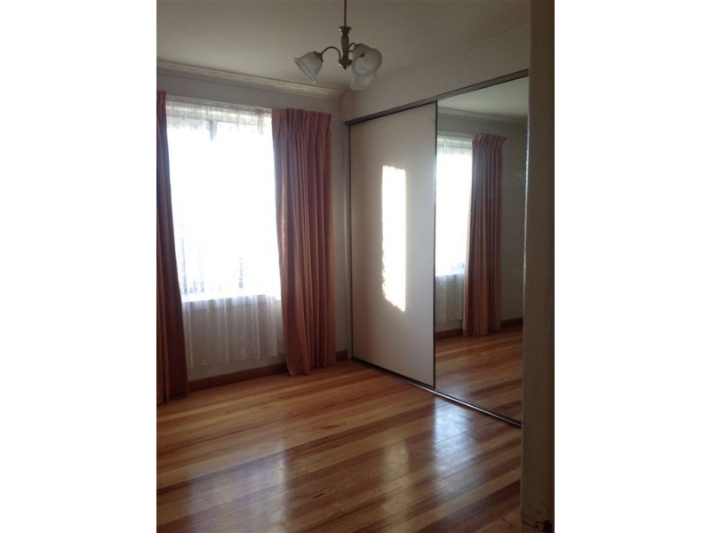 152 Thompson Road, North Geelong VIC 3215