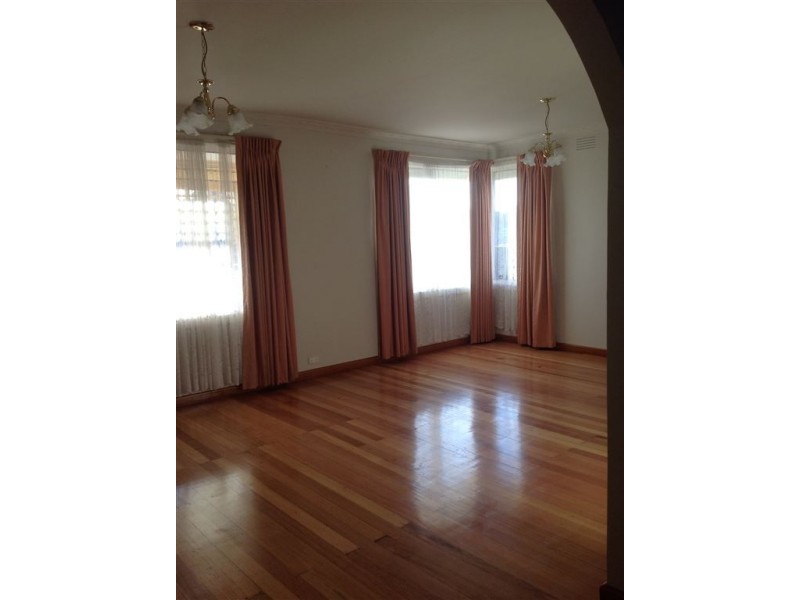 152 Thompson Road, North Geelong VIC 3215