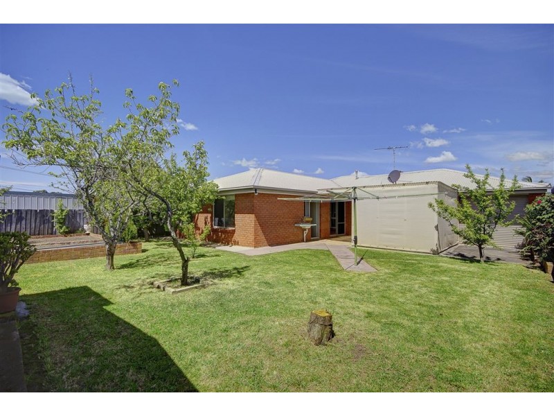 12 Yala Court, Bell Park VIC 3215