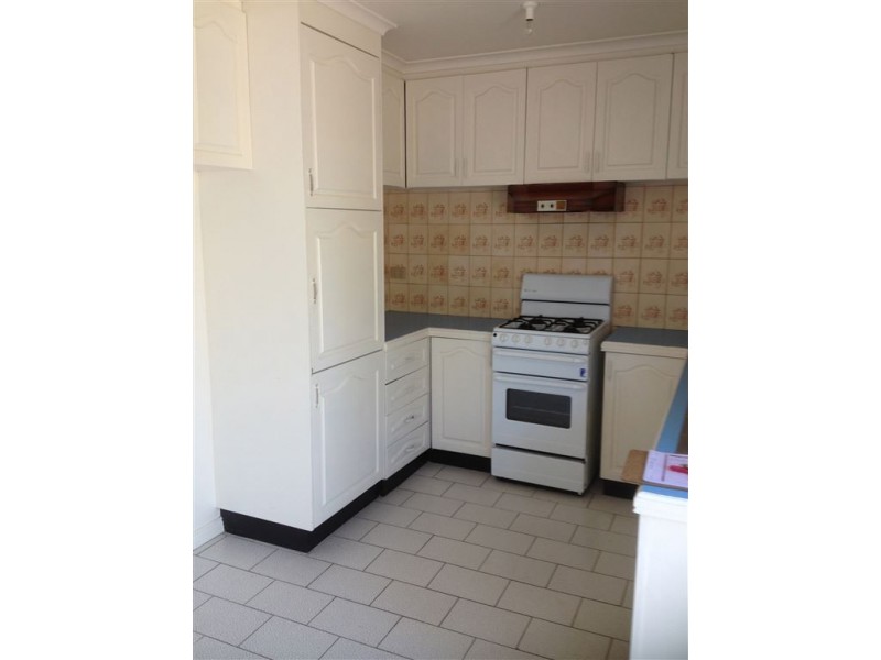 4/32-34 Seaforth Street, North Shore VIC 3214