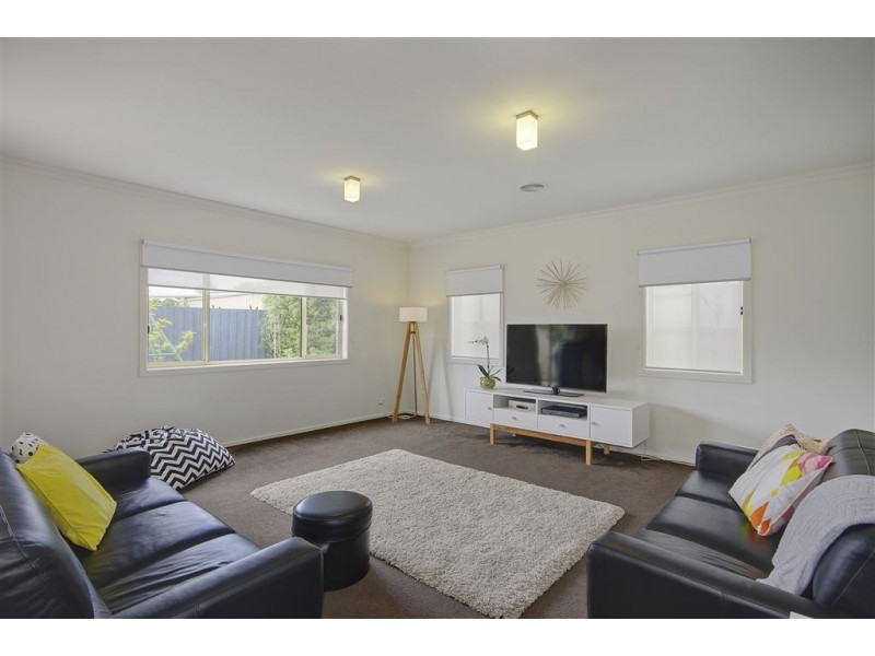 30 Hedgeley Road, Bell Park VIC 3215