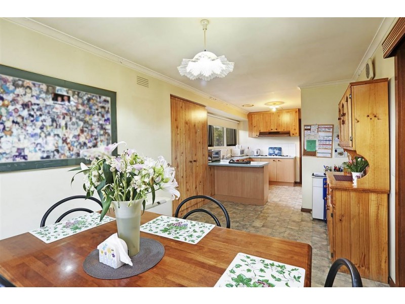 31 Greenville Drive, Grovedale VIC 3216