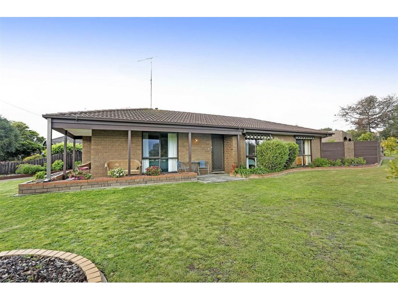 31 Greenville Drive, Grovedale VIC 3216