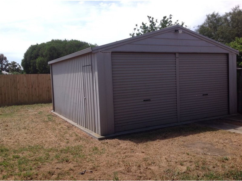 6 Orchid Street, Norlane VIC 3214