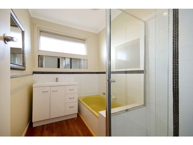 36 Teleta Crescent, Corio VIC 3214