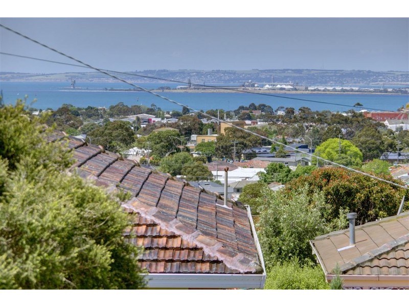 34 Beulah Street, Hamlyn Heights VIC 3215