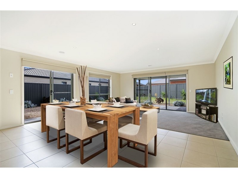 18 Barnong Way, Lara VIC 3212