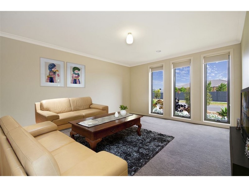 18 Barnong Way, Lara VIC 3212