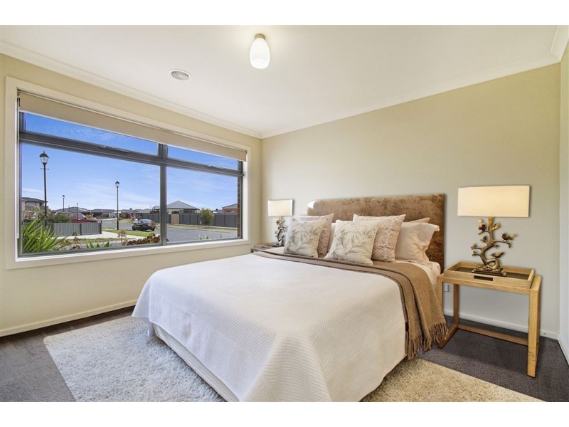 18 Barnong Way, Lara VIC 3212