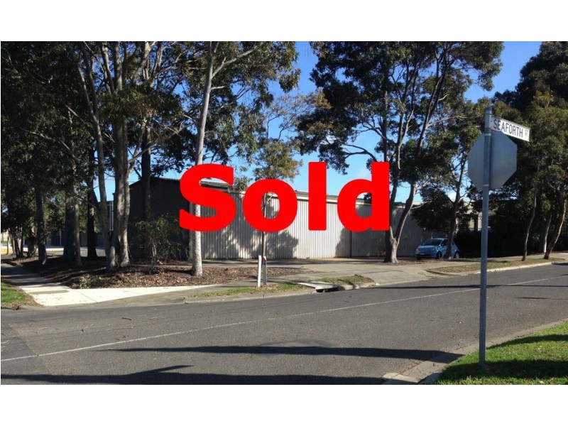 15 The Esplanade, North Shore VIC 3214