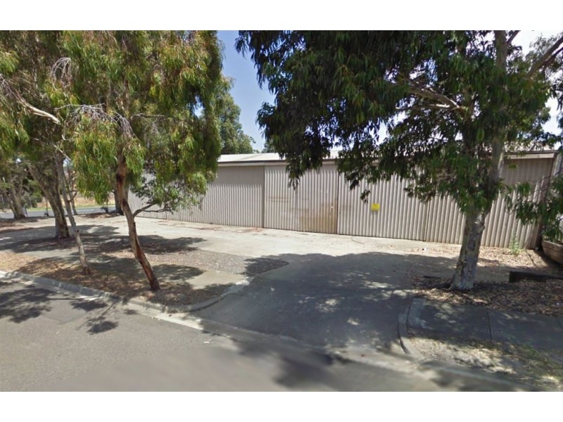 15 The Esplanade, North Shore VIC 3214