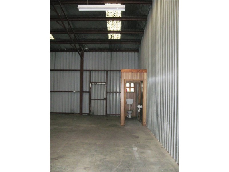 15 The Esplanade, North Shore VIC 3214