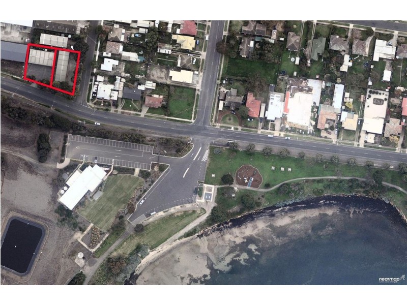 15 The Esplanade, North Shore VIC 3214