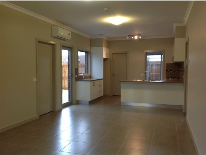 45 Yaraan Street, Bell Park VIC 3215