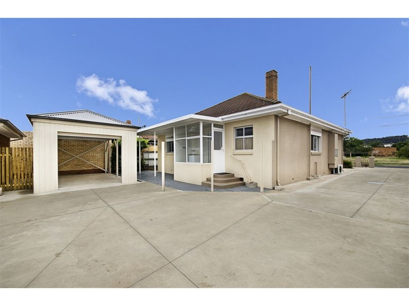 1/24 Hughes Street, Bell Park VIC 3215