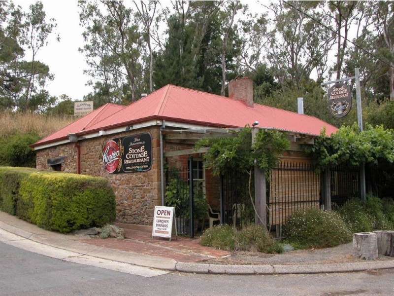 84 Grants Gully Road, Clarendon SA 5157