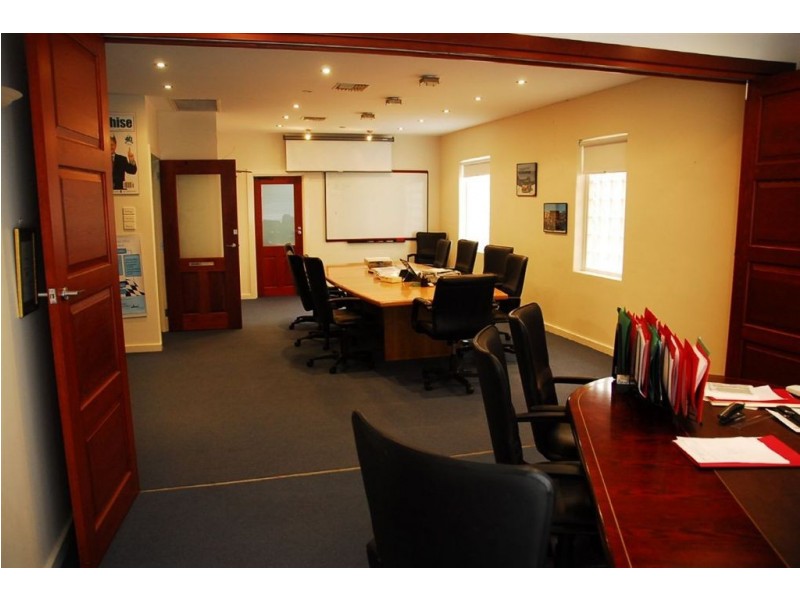 1 Avonmore Avenue, Trinity Gardens SA 5068