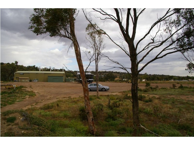 Lot 102 East Front Road, Younghusband SA 5238