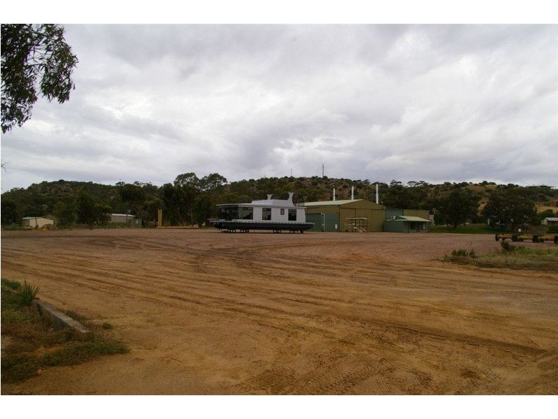 Lot 102 East Front Road, Younghusband SA 5238