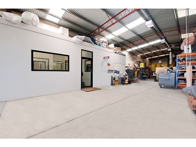 76 Richmond Road, Keswick SA 5035