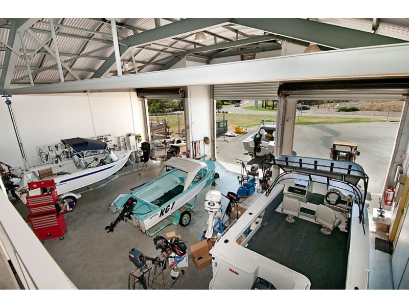 1 Barcoo Road, West Beach SA 5024