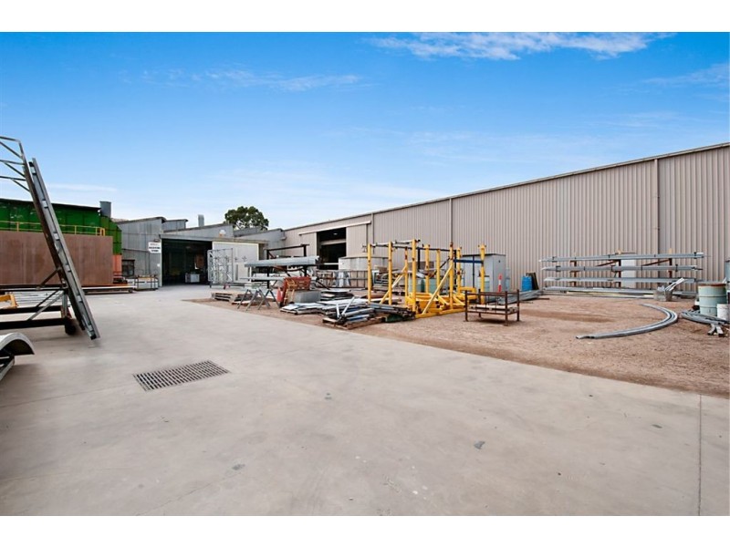 52 Howards Road & 1-9 Wodonga Street, Beverley SA 5009
