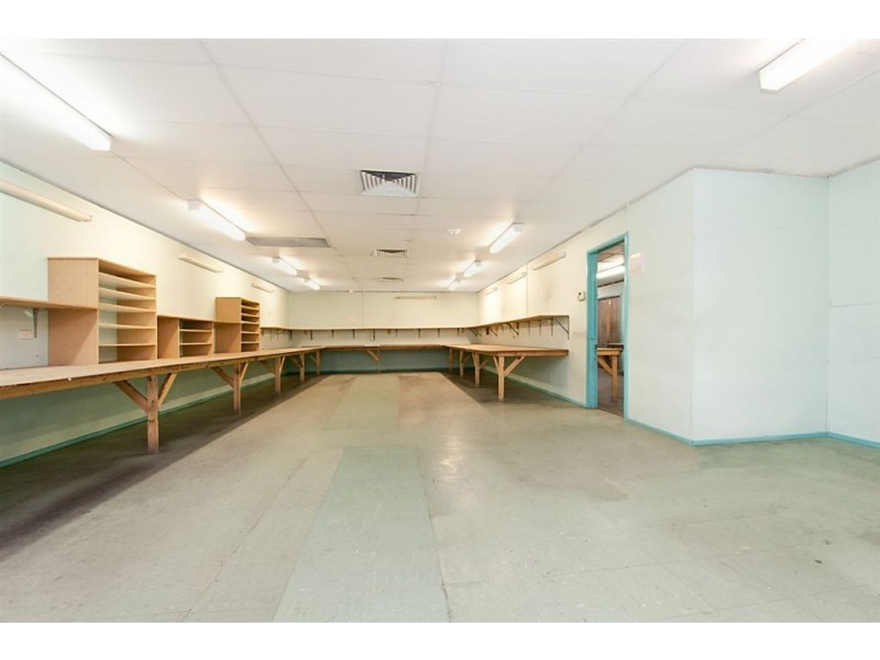8 Croydon Road, Keswick SA 5035