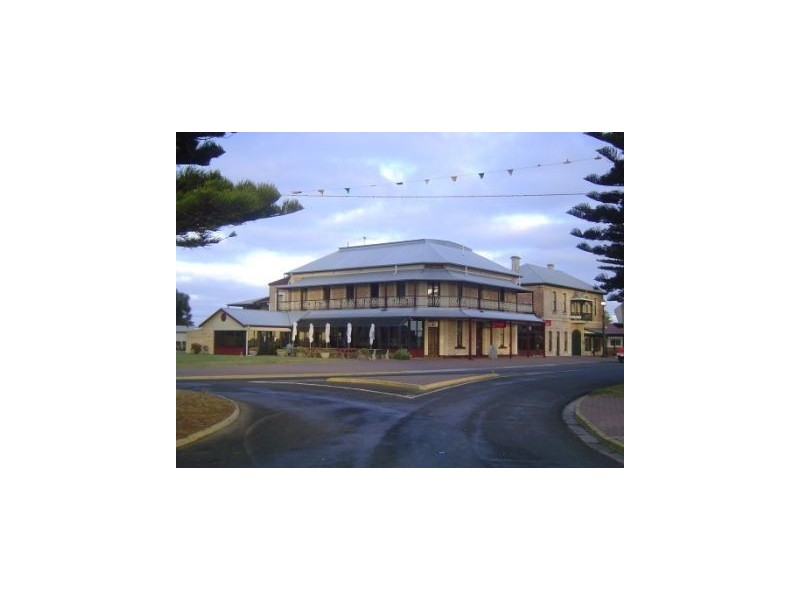 3 Railway Terrace, Beachport SA 5280