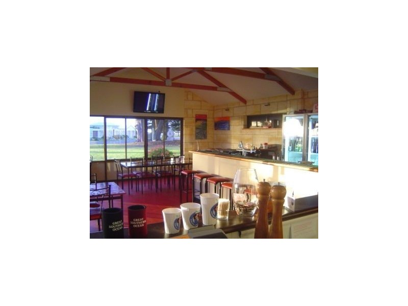 3 Railway Terrace, Beachport SA 5280