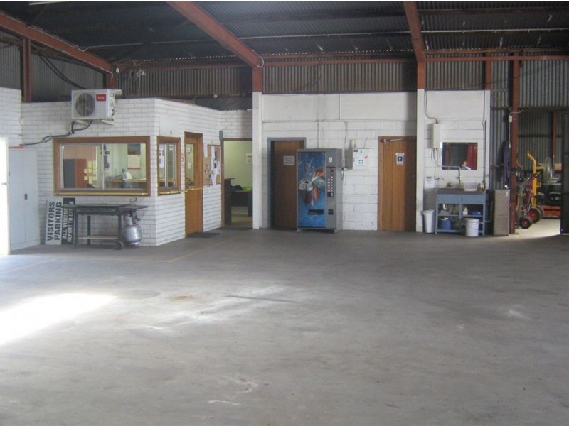 34 Wingfield Road, Wingfield SA 5013