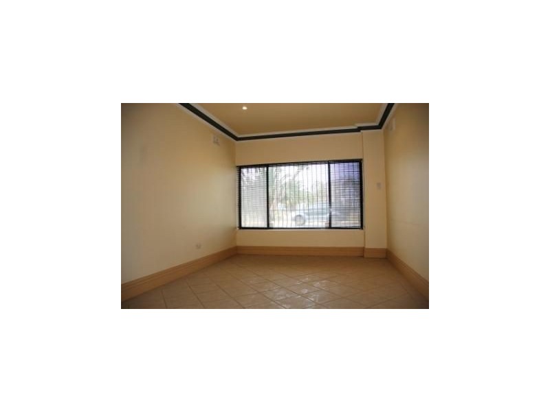 235 Port Road, Queenstown SA 5014