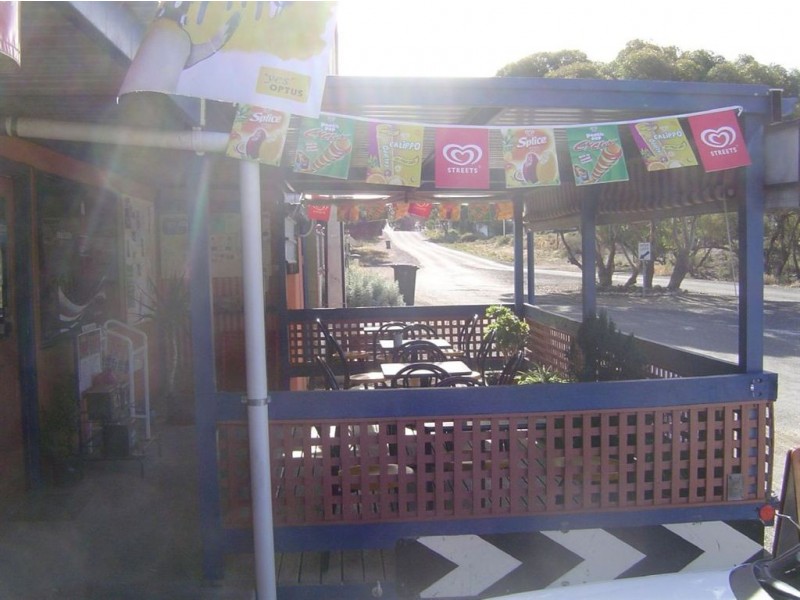 22-24 Acland Street, Blanchetown SA 5357