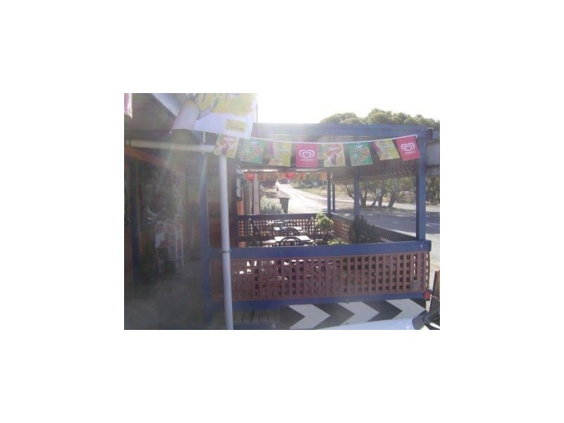 22-24 Acland Street, Blanchetown SA 5357