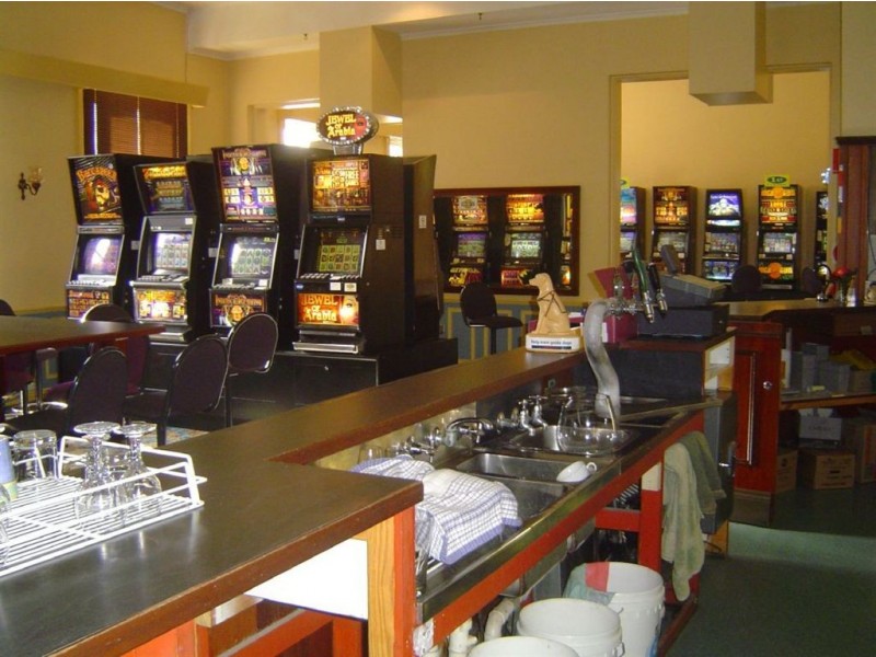 1 Minlaton Road, Yorketown SA 5576