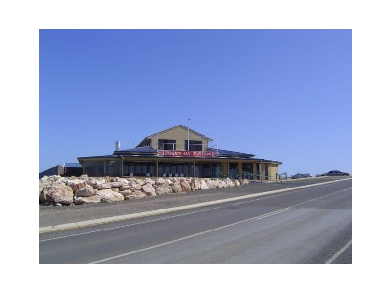 223 Bay View Road, Point Turton SA 5575